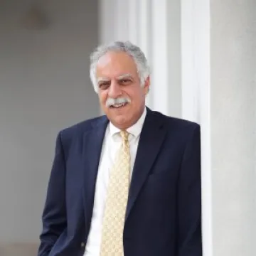 Robert Kazanjian